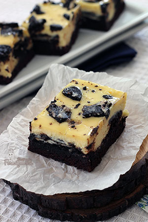 3 camadas de delícias: Brownie, Oreo e Cheesecake! Podia ser melhor?! Incrível Brownie Cheesecake de Oreo, quem resiste?!
